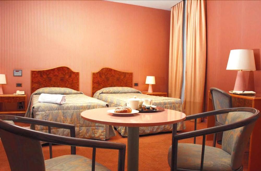 Perugia Park Hotel Екстериор снимка